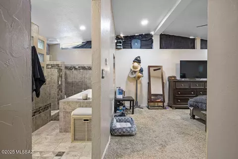 Other - 8908 E Maple Leaf Dr, Tucson, AZ 85710 photo 7 of 10