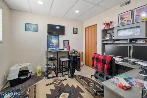 Other - 8908 E Maple Leaf Dr, Tucson, AZ 85710 photo 3 of 10