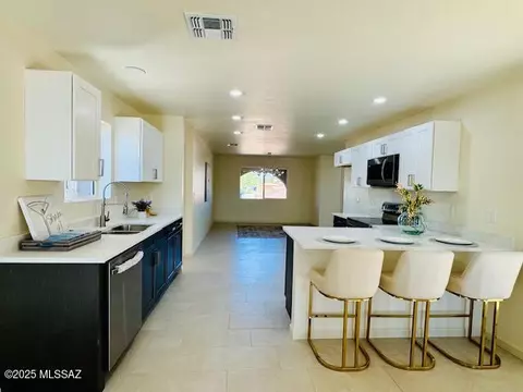 Kitchen - 9032 E 2nd Pl, Tucson, AZ 85710 photo 5 of 5