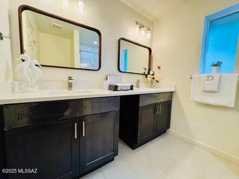 Bath - 9032 E 2nd Pl, Tucson, AZ 85710 photo 3 of 8