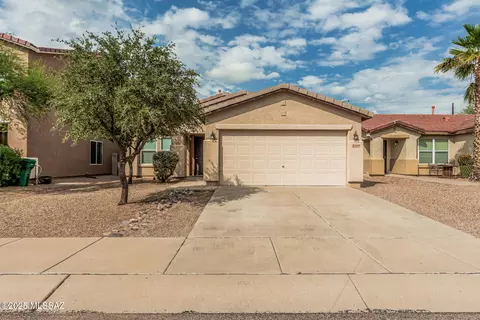 2150 W Sunset Surprise Ct, Tucson, AZ 85742