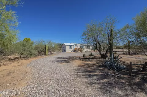 6270 N Sundown Rd, Tucson, AZ 85743