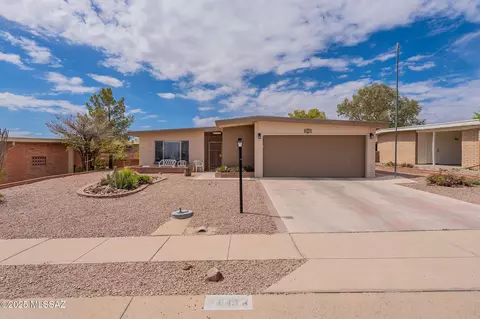 649 W Via San Mateo, Green Valley, AZ 85614