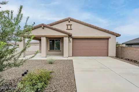 860 W Calle Nicoya, Sahuarita, AZ 85629