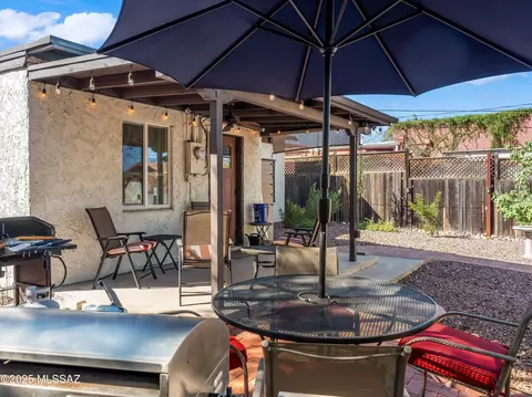Exterior - 807 E Lee St, Tucson, AZ 85719 photo 4 of 6