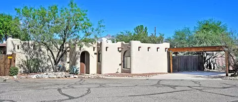 945 E Desert Pkwy, Tucson, AZ 85719