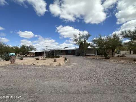 702 W Giaconda Way, Tucson, AZ 85704