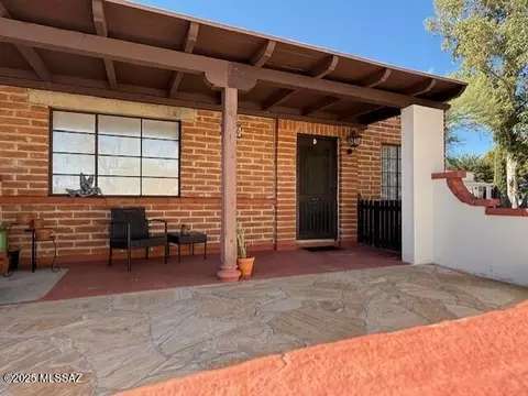 494 S Paseo Cerro #D, Green Valley, AZ 85614