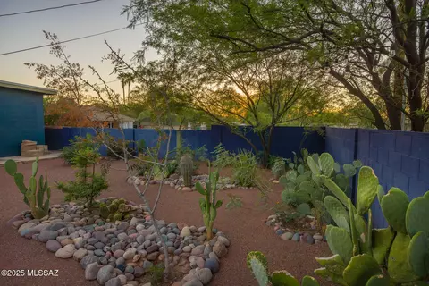 Exterior - 4065 E 3rd St, Tucson, AZ 85711 photo 11 of 11