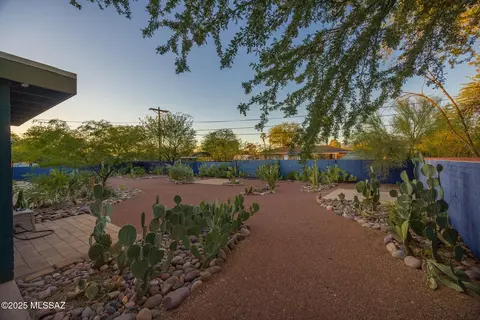 Exterior - 4065 E 3rd St, Tucson, AZ 85711 photo 10 of 11