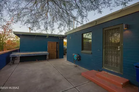 Exterior - 4065 E 3rd St, Tucson, AZ 85711 photo 4 of 11