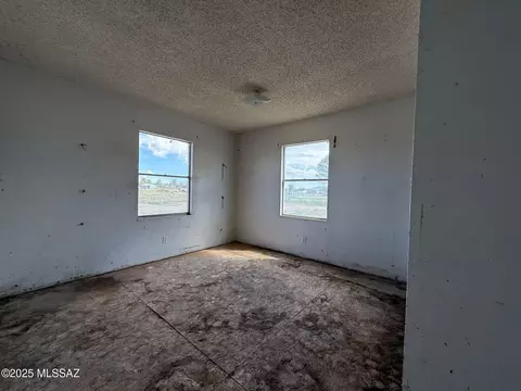 2525 W Huff Ln, Willcox, AZ 85643 photo 8