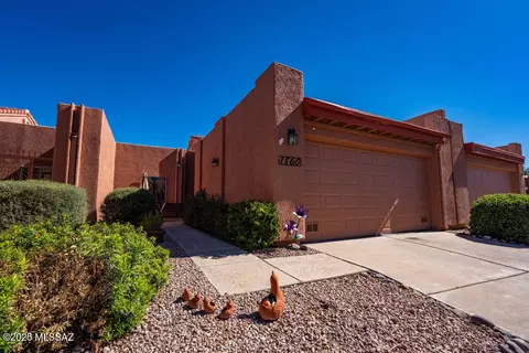 1860 N La Rienda Ave, Tucson, AZ 85715
