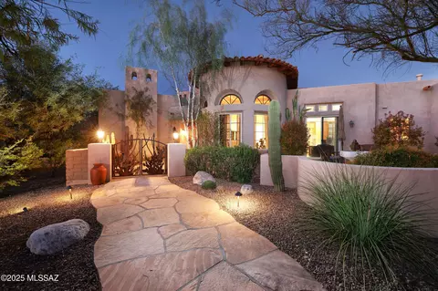 12914 E Camino Remuda, Tucson, AZ 85749