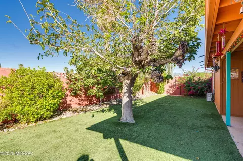 Exterior - 9600 E Watson Dr, Tucson, AZ 85730 photo 9 of 10