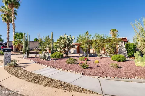 Exterior - 9600 E Watson Dr, Tucson, AZ 85730 photo 3 of 10