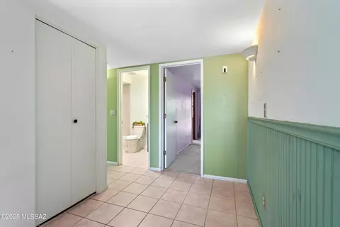 Entry Way - 37 E Mediterranean Dr, Tucson, AZ 85704 photo 1 of 1