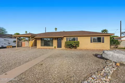 6433 E Barnan St, Tucson, AZ 85710