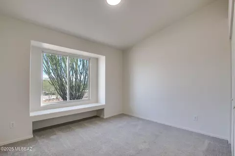 Bedroom - 4144 E Agave Ct, Hereford, AZ 85615 photo 2 of 8