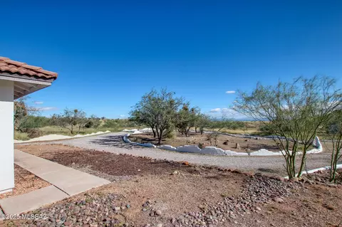 Exterior - 4144 E Agave Ct, Hereford, AZ 85615 photo 11 of 15