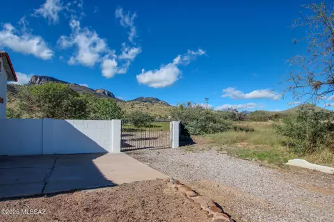 Exterior - 4144 E Agave Ct, Hereford, AZ 85615 photo 9 of 15