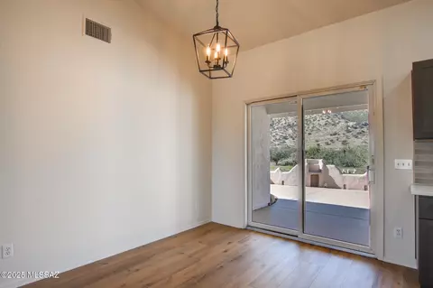 Dining - 4144 E Agave Ct, Hereford, AZ 85615 photo 2 of 2