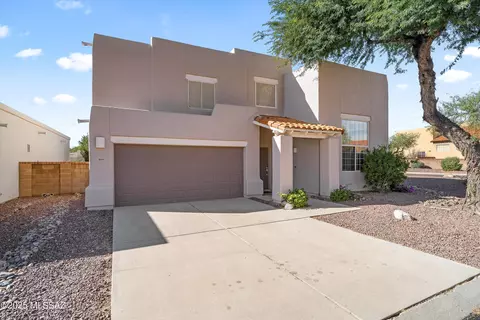 10211 N Fox Hunt Ln, Tucson, AZ 85737