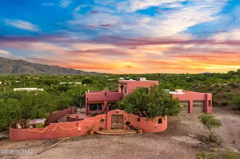 11550 E Twin Hills Trl, Tucson, AZ 85748