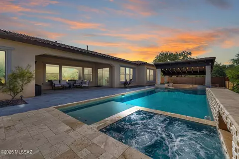 2543 Wychwood Ct, Tucson, AZ 85749