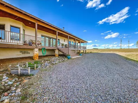 Exterior - 139 Lower Elgin Rd, Elgin, AZ 85611 photo 2 of 13