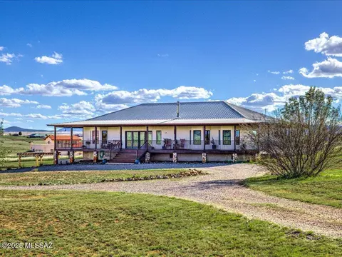 139 Lower Elgin Rd, Elgin, AZ 85611