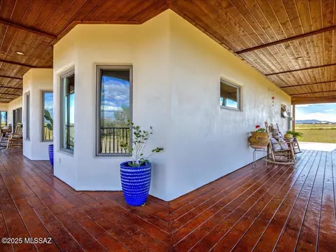 Exterior - 139 Lower Elgin Rd, Elgin, AZ 85611 photo 4 of 13