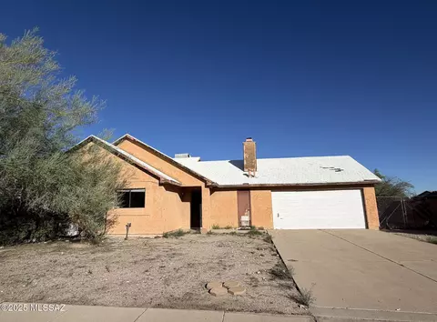 2860 W Calle De Dalias, Tucson, AZ 85745
