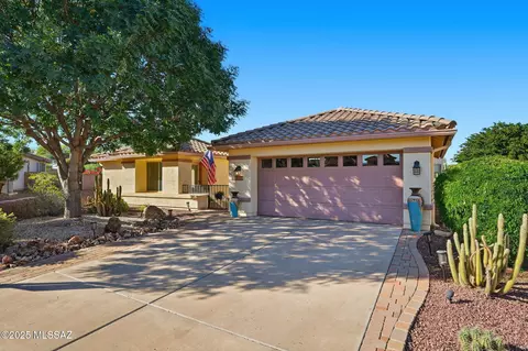 2646 E Barclay Ct, Green Valley, AZ 85614