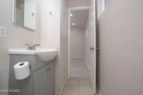 Bath - 7328 E 20th St, Tucson, AZ 85710 photo 5 of 5
