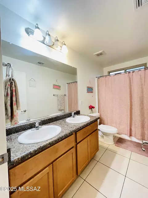 Bath - 6385 E Boldin Dr, Tucson, AZ 85756 photo 5 of 5