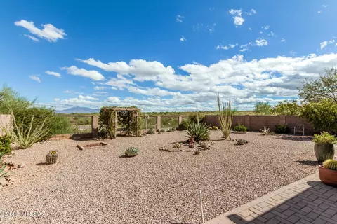 Exterior - 793 E Blue Rock Way, Vail, AZ 85641 photo 3 of 7