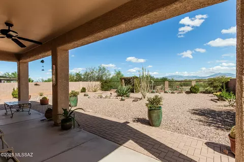 Exterior - 793 E Blue Rock Way, Vail, AZ 85641 photo 2 of 7