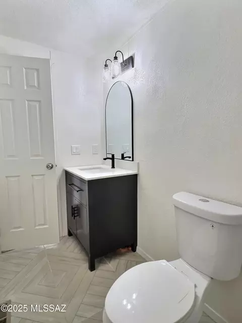 1098 E Katie Ln, Benson, AZ 85602 photo 14