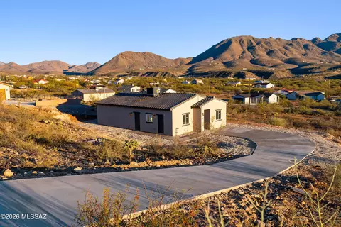 1866 Circulo Girasol, Rio Rico, AZ 85648