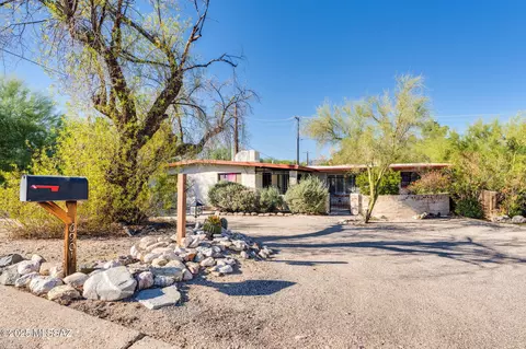 6901 E Baker St, Tucson, AZ 85710