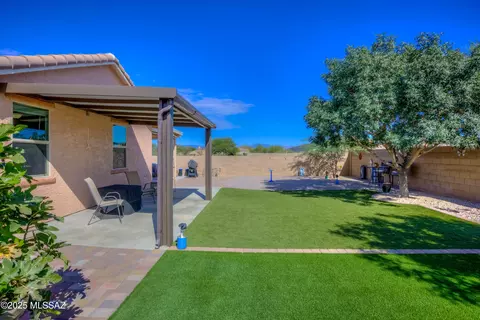 Exterior - 10838 E Painted Mesa Pl, Vail, AZ 85641 photo 6 of 10