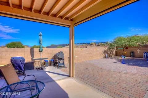 Exterior - 10838 E Painted Mesa Pl, Vail, AZ 85641 photo 4 of 10