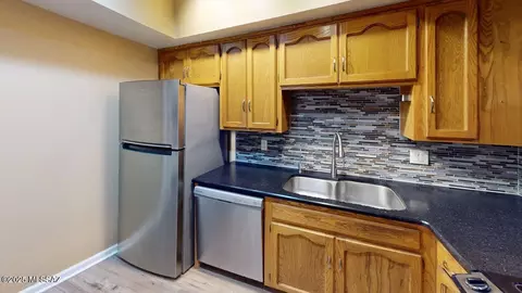 1200 E River Rd #A12, Tucson, AZ 85718 photo 7