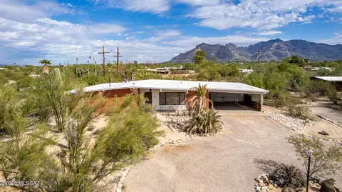 6232 N Placita Pomona, Tucson, AZ 85704