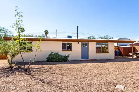 Exterior - 5402 E 28th St, Tucson, AZ 85711 photo 2 of 11