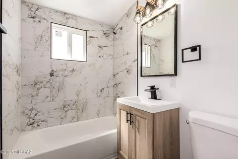Bath - 5402 E 28th St, Tucson, AZ 85711 photo 1 of 1
