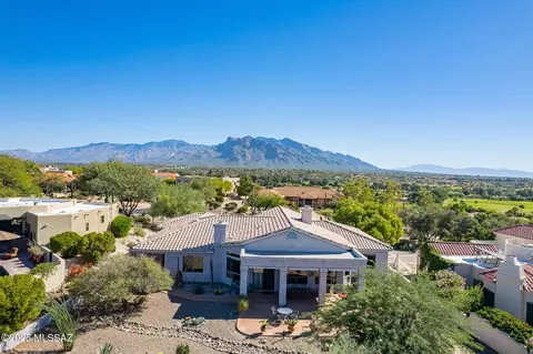 8445 N Nob Hill Dr, Tucson, AZ 85742