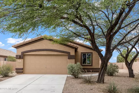 14255 N Bronze Statue Ave, Marana, AZ 85658