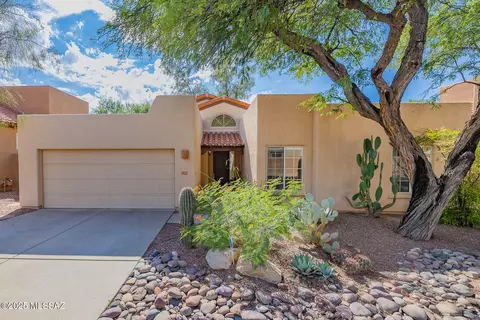 3745 N Camino Leamaria, Tucson, AZ 85716